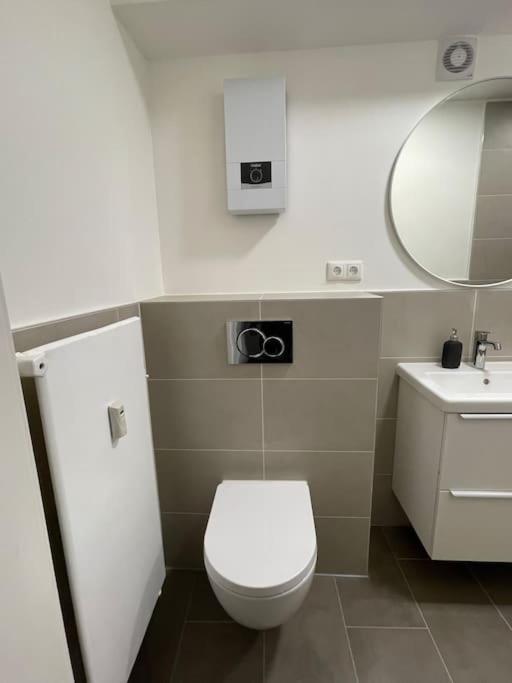 Zentrale Moderne City-wohnung - Netflix - Nespresso * Essen